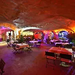 Kotva فندق