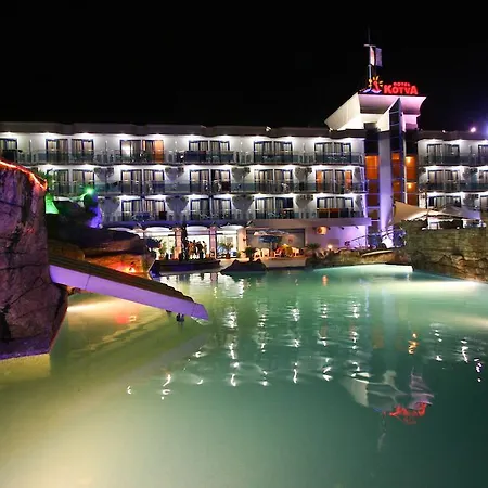 Kotva 4* ساني بيتش